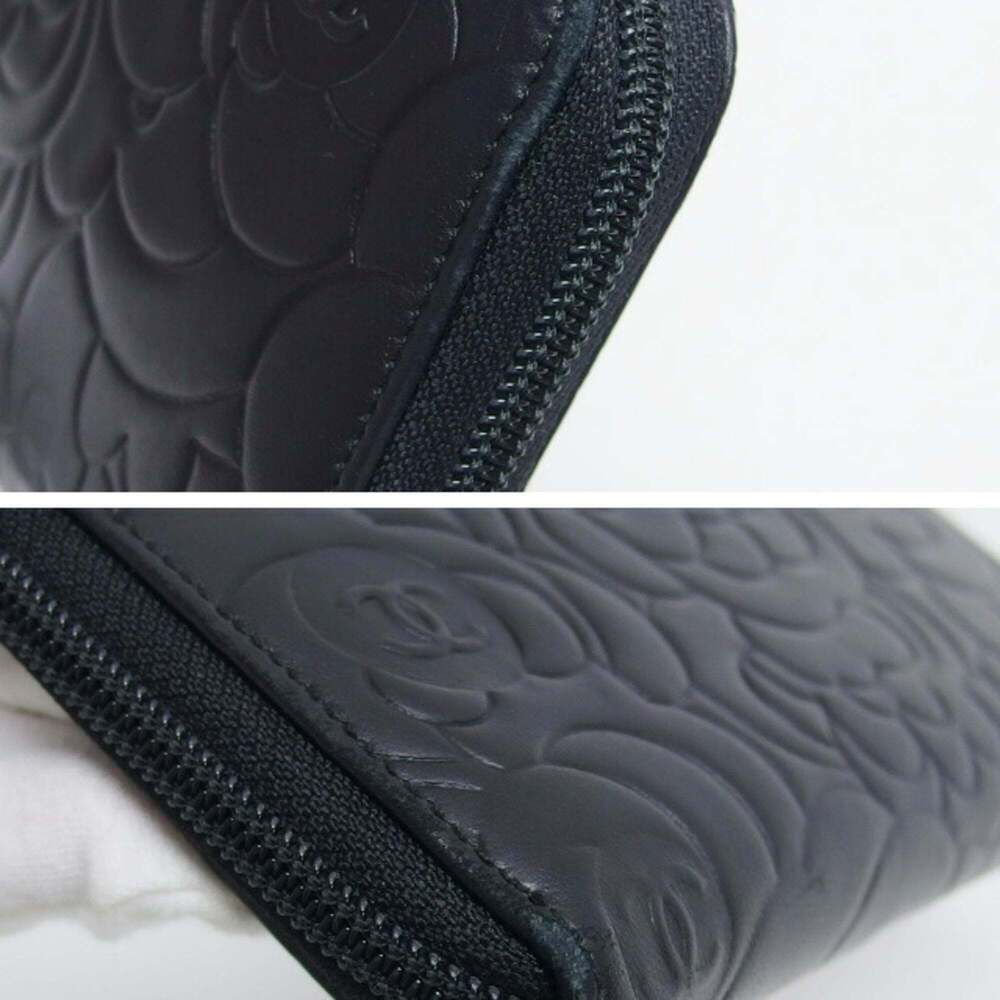 CHANEL Authentic Black Lambskin Leather Wallet - Picture 6 of 11